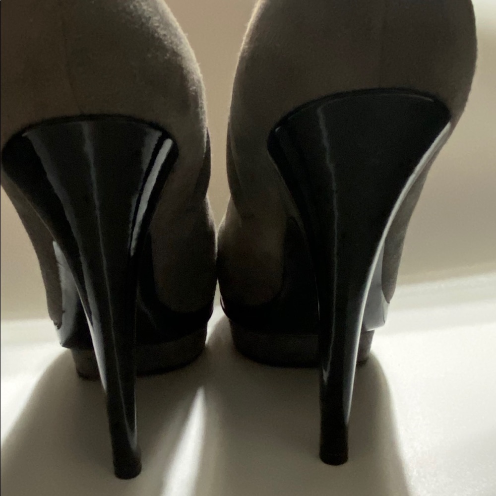 Yves Saint Laurent Platform Grey Suede Knee Boots - Picture 6 of 16